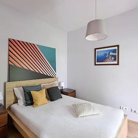 Urbannestgroup - Waw Chopin Airport Wygledowska 10 Βαρσοβία