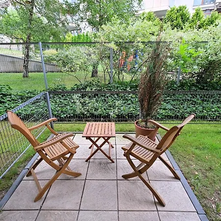 Urbannestgroup - Waw Chopin Airport Wygledowska 10 Βαρσοβία